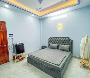 Long Xuyen Hotel | River 6 Hotel