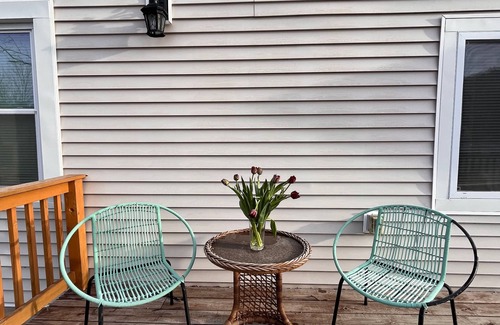 Monticello Cottage | River Front Home with lots of Outdoor Activities