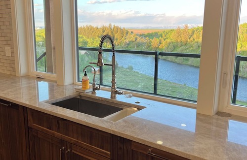 Ashton House | River front w/view of Tetons - Fall River Vista