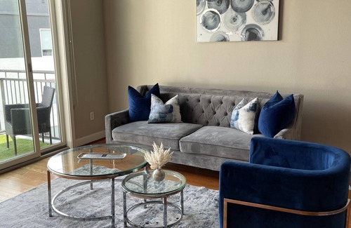 Washington Ave./ Memorial Park Apartment | River Oaks 2BEDROOM Loft style + Free Parking