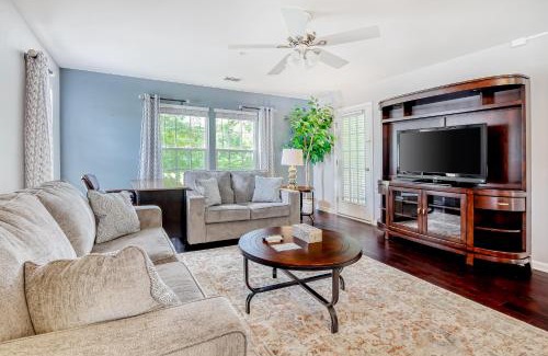 Carolina Forest Apartment | River Oaks Retreat