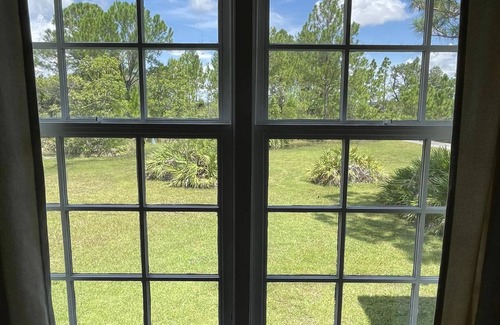 Fedhaven House | River Ranch Farmhouse on 2.5 Acres