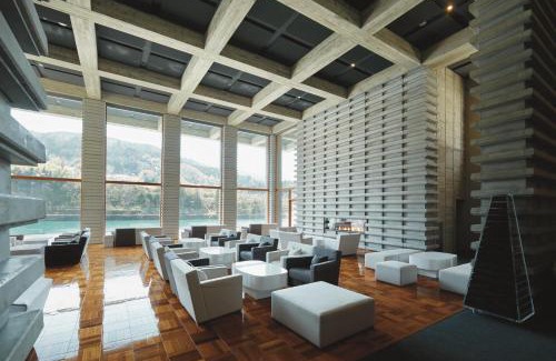 Toyama Hotel | River Retreat Garaku