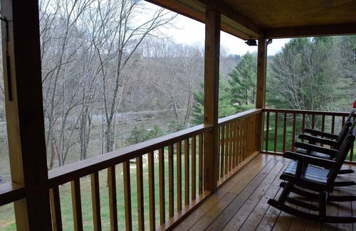 Crumpler House | River Rock Ridge - Crumpler, NC
