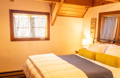 Crested Butte South House | River Side Get Away