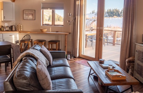 Crested Butte South House | River Side Get Away