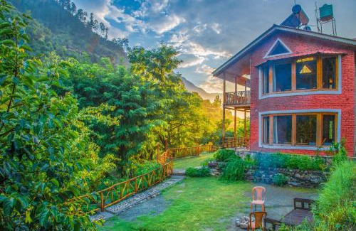 Banjar Villa | River View Cottages by Livingstone