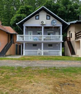 South Backa District Apartment | River View - Danube