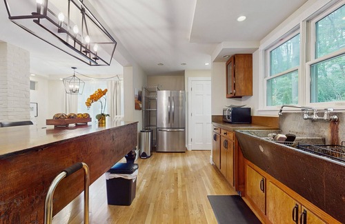 Gloucester House | River view home w/deck, river access, near beaches and train