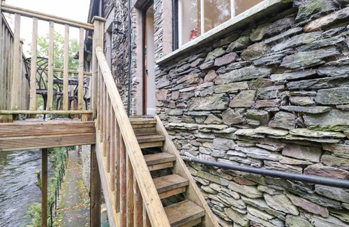 Grasmere Cottage | RIVERBANK, pet friendly, with a garden in Grasmere
