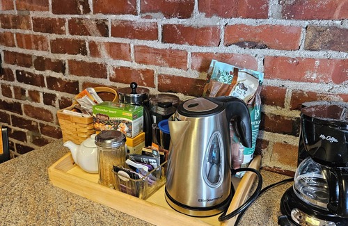 Mount Vernon Apartment | Riverclay Studio, a home base to enjoy Mount Vernon and Skagit Valley and More!
