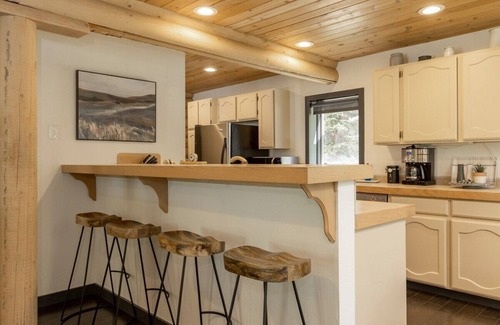 Board Ranch Cabin | Riverfront Cabin Sun Valley Area