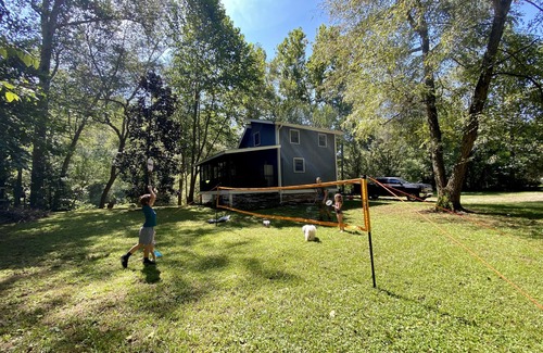 Dahlonega Cabin | Riverfront cabin with hot tub, kayaks, private waterfall access near vineyards
