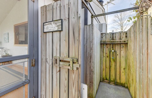 Colonial Beach House | Riverfront Colonial Beach Home w/Private Beach!