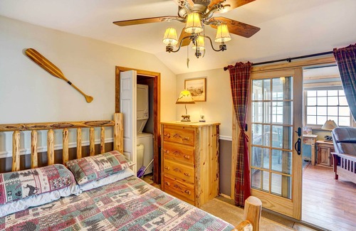 Lake Luzerne-Hadley Cabin | Riverfront Log Cabin on the Hudson w/ Private Dock