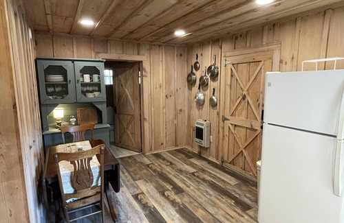 Choestoe Cabin | Riverside Retreat located on the Nottely River in the North Georgia Mountains.