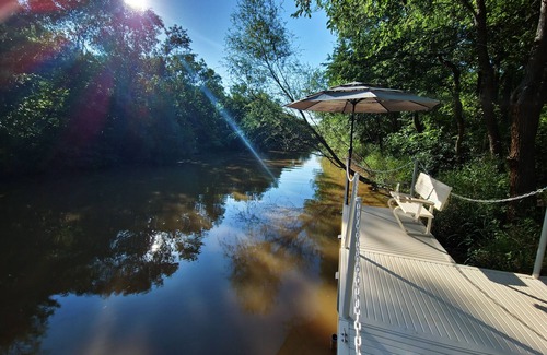 Dennis House | Riverside Retreat - Modern, Sleeps 19, Large Groups, Cinema, Dock, Firepit