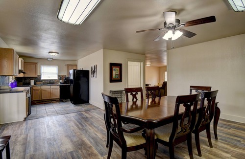 Ingram House | Riverview House, Lower Unit, 2BR/1BA, Sleeps 6, Balcony, Full Kitchen, Grill