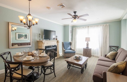 Lincoln Resort | Riverwalk at Loon 1 Bedroom, 2 Bath | Sleeps 8