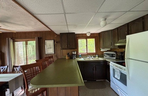 Mayfield Ski Chalet | Riverwalk Chalet: HotTub