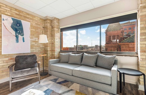 Main - Military Plaza House | RiverWalk Plaza - Junior Suite Double Queen