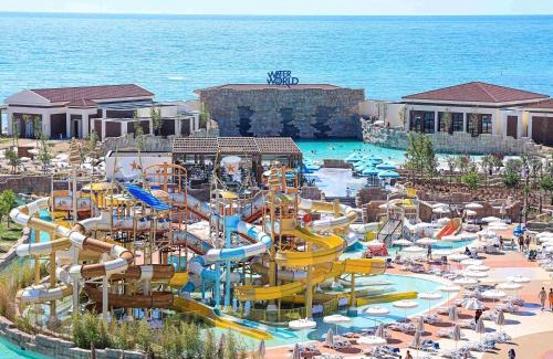 Kazakhstan Hotel | Rixos Water World Aktau - Theme Park Free Access