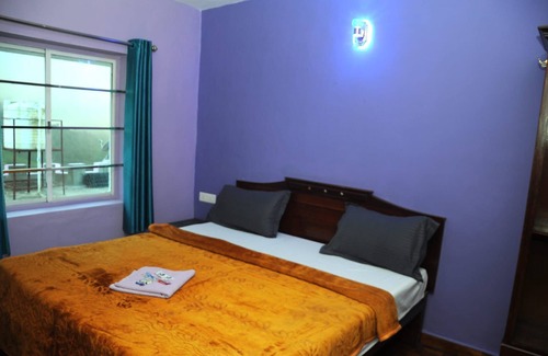Ooty Hotel | RK White Castle