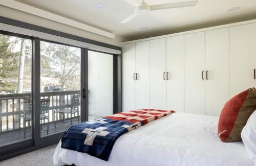 Teton Village Apartment | RMR: Four Seasons I 6 Condo in Teton Village