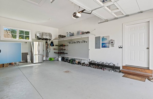 Wilson House | RMR: White Aspen Home in Wilson,WY