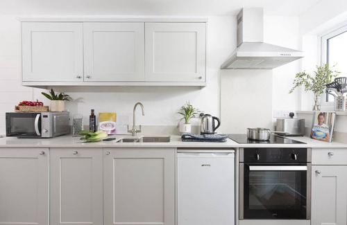 Polzeath Cottage | Robin is a delightful two-bedroom holiday property, offering a peaceful escape