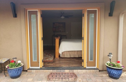 Oak Creek House | Robin's Red Rock Getaway Suite A