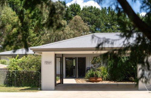 Orange House | Robinia Guest House - Warmth & Minimalism