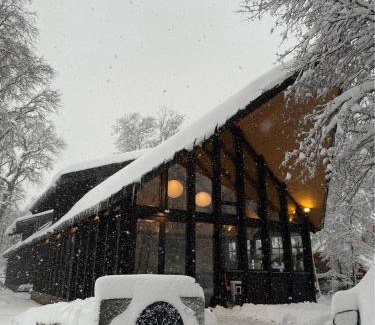 Pinto Hotel | Roble Viejo Lodge