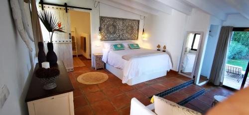 Alhaurin el Grande Bed & Breakfast | Roca Verde, Boutique Bed & Breakfast - Adults only