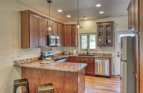 Rockerville Condo | Rockerville Gold Town Lodging #15-This two-bedroom condo is your perfect home base for adventure and relaxation. Just minutes from Mount Rushmore, Crazy Horse Memorial, Custer State Park, Sturgis, and the Badlands.