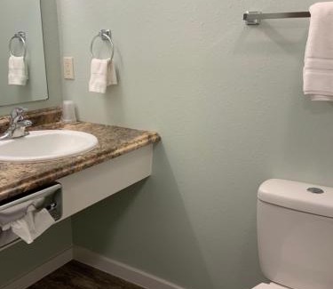 Rockerville Cabin | Rockerville Lodge & Cabins