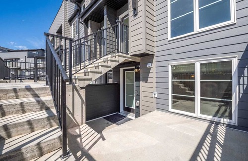 Keith Apartment | Rockland Oasis: 1BR + Parking. Your private, contemporary and serene getaway.