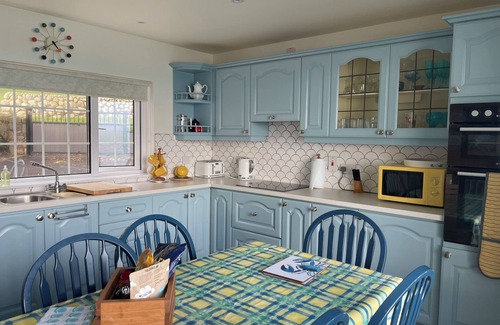 Newry Cottage | ROCKLEA SEASIDE COTTAGE, family friendly in Newcastle, County Down