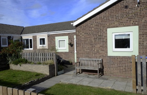 Beadnell House | Rockpool Cottage Pet Friendly with Enclosed Garden In a Quiet Peaceful Village