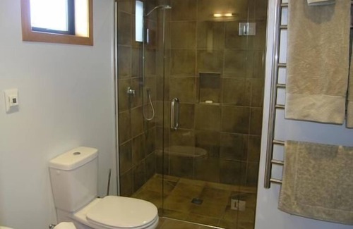 Albert Town Cottage | Rockview Cottage Wanaka