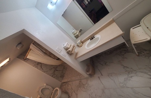 Clifton Hotel | Rode Inn of Clifton