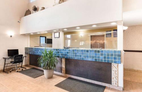 Allison Hotel | Rodeway Inn Gallup West