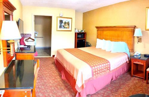 Goodlettsville Hotel | Rodeway Inn Goodlettsville South