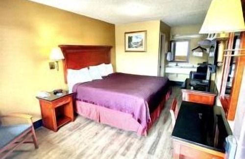 Goodlettsville Hotel | Rodeway Inn Goodlettsville South