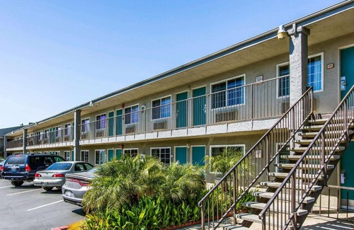 Guasti Hotel | Rodeway Inn Ontario Mills Mall