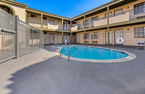 Santa Ana Hotel | Rodeway Inn