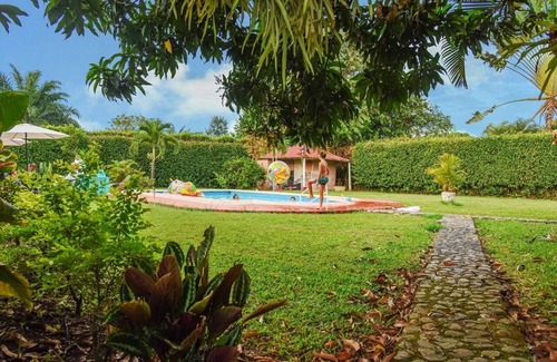 Jamundi Villa | Romántica country house Modern and bright, spacious