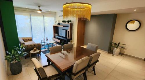 Diaz Ordaz Apartment | Roma 240 Versalles by Tovigo Rentals