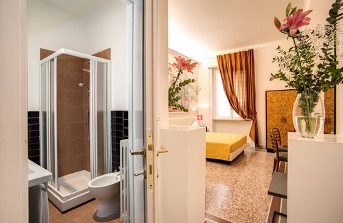 Quartiere XV Della Vittoria House | Roma in una Stanza GuestHouse