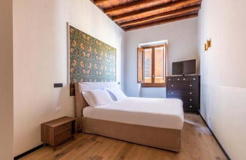 Navona Apartment | ROMAC Baullari II 4bdr near Campo de Fiori